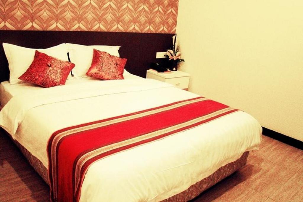 Putatan Adel Hotel חדר תמונה