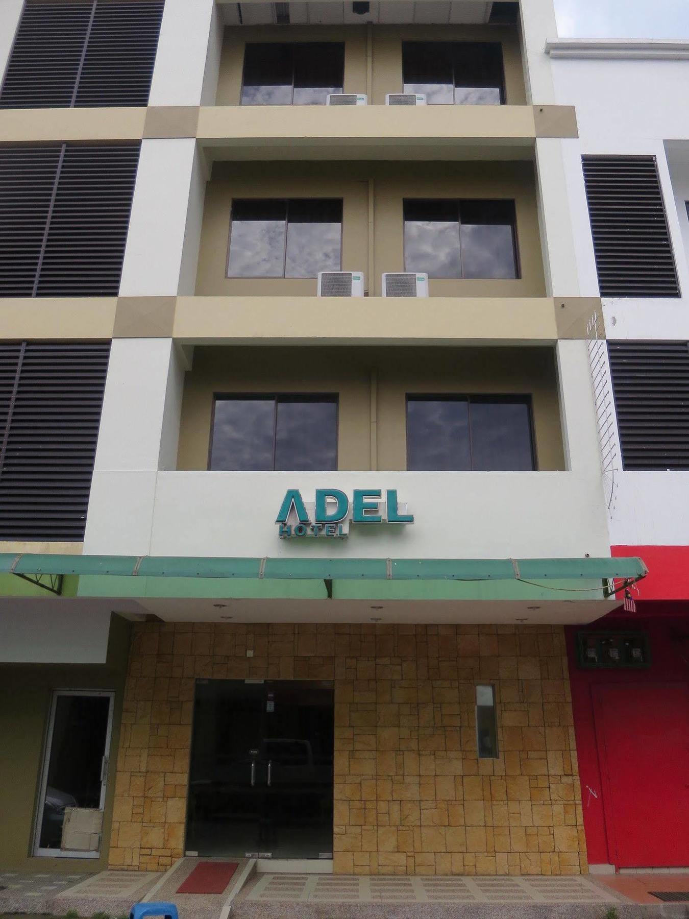 Putatan Adel Hotel מראה חיצוני תמונה
